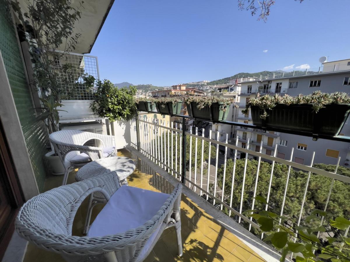 Casa Nina Deluxe Bed & Breakfast Salerno Exterior photo
