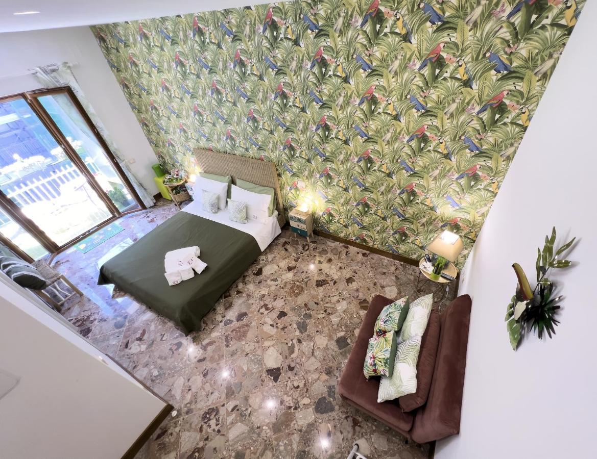 Casa Nina Deluxe Bed & Breakfast Salerno Exterior photo