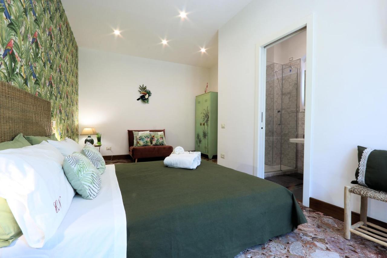 Casa Nina Deluxe Bed & Breakfast Salerno Exterior photo